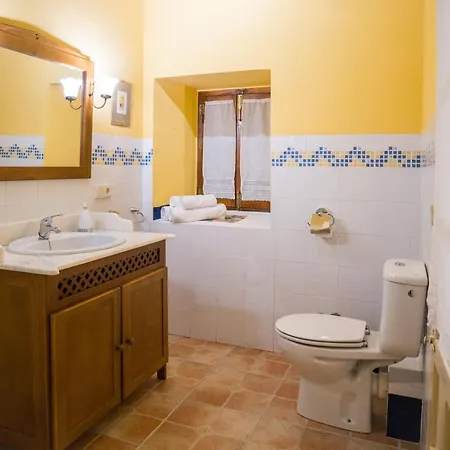 Bed & Breakfast La Aldaba, Antigua Casa De Labor *
