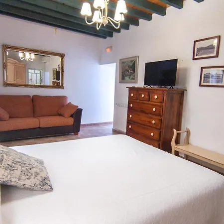 Bed & Breakfast La Aldaba, Antigua Casa De Labor Almagro